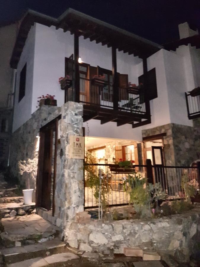 Kalopanayiotis Museum Inn カロパナイオティス エクステリア 写真