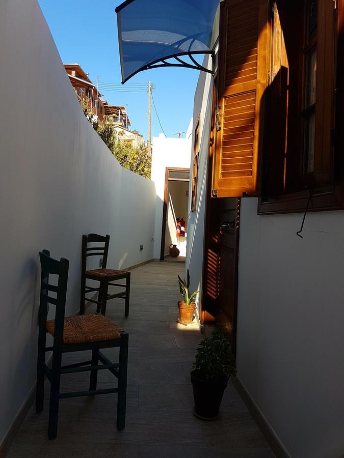 Kalopanayiotis Museum Inn カロパナイオティス エクステリア 写真